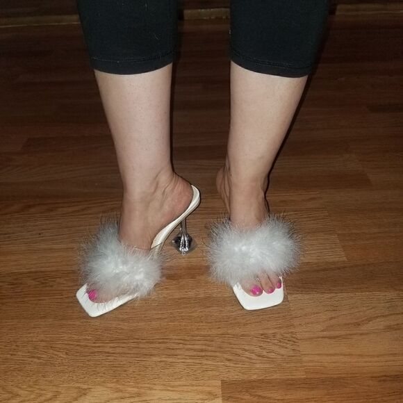 FEATHERED HEELED MULES WHITE PRINCES SHOES 7.5 - Picture 4 of 11